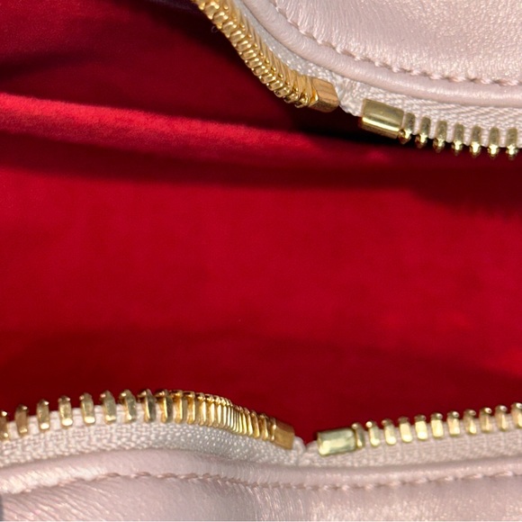 Louis Vuitton Lambskin Embossed Monogram Fall In Love Sac Coeur Light Pink - Picture 12 of 14